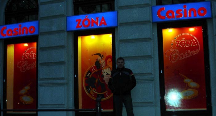 casino in Budapest, Hungary.JPG