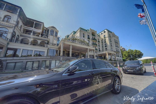 tbilisi-ambassadori.jpg (161.29 KIB) Просмотров: 500517 tbilisi-ambassadori.jpg