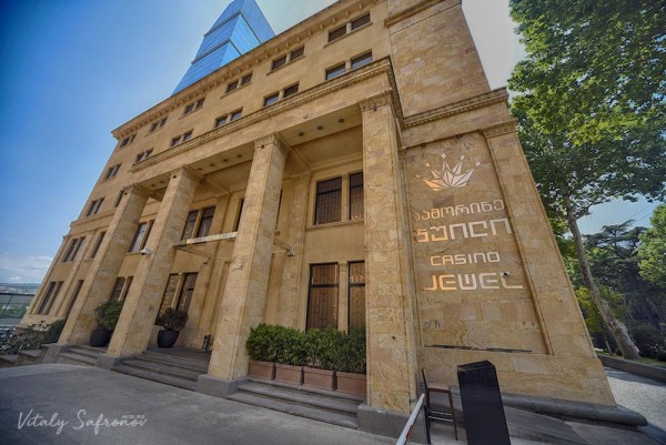 tbilisi-jewel.jpg (170.22 KIB) Просмотров: 496595 tbilisi-jewel.jpg