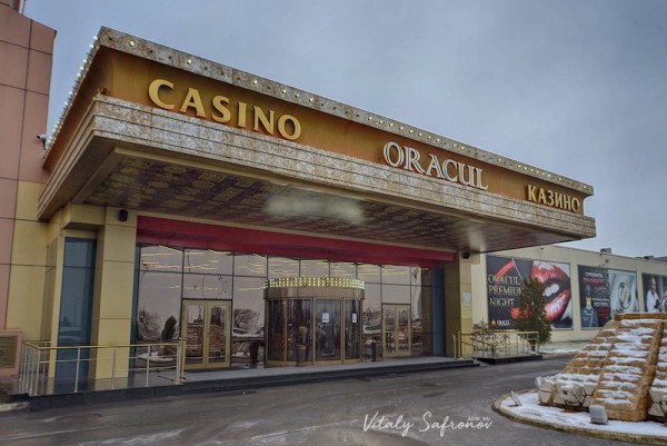 casino-oracul-azov-city.jpg