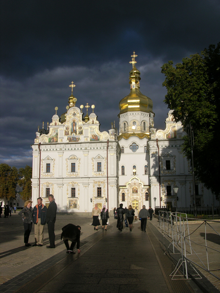 lavra.jpg